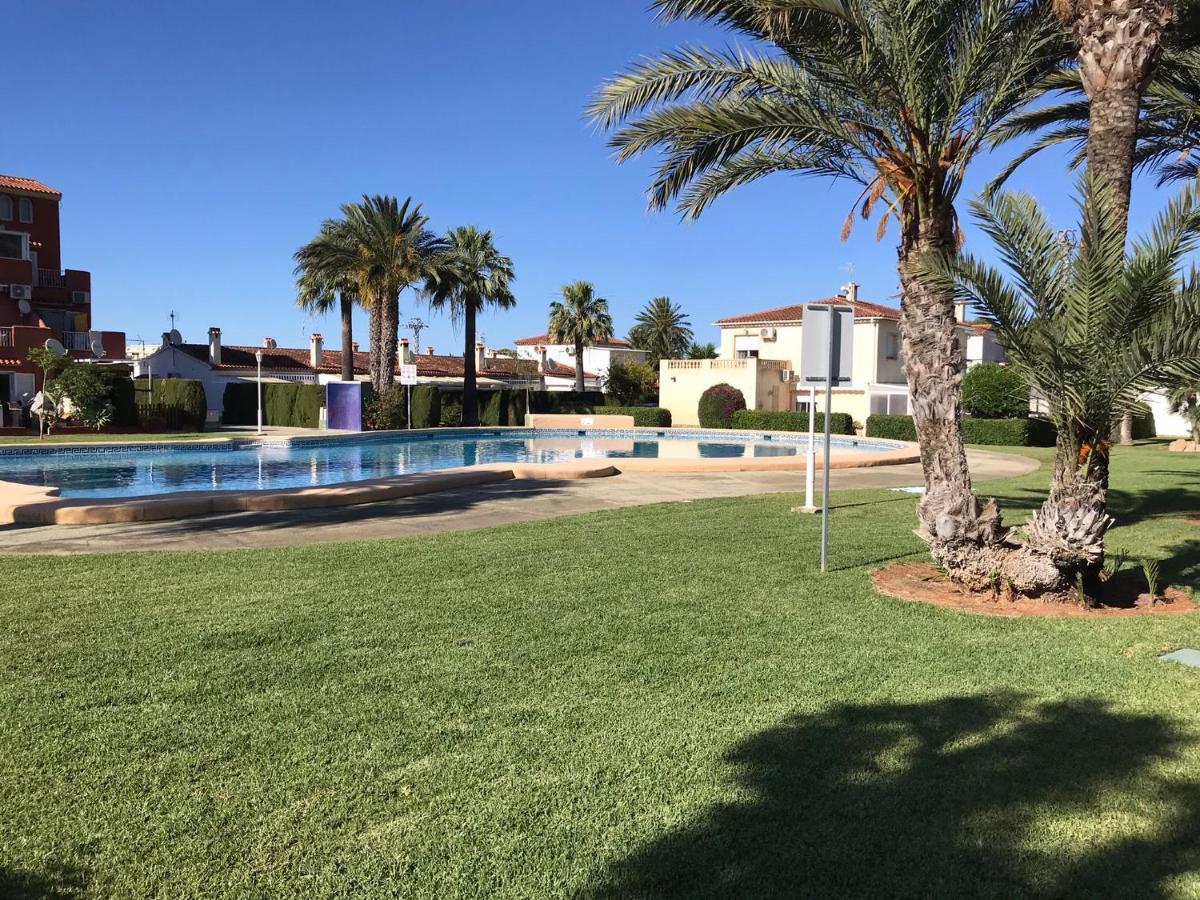 Studio Tipo Loft Con Vista Al Montgo Dénia Exterior foto