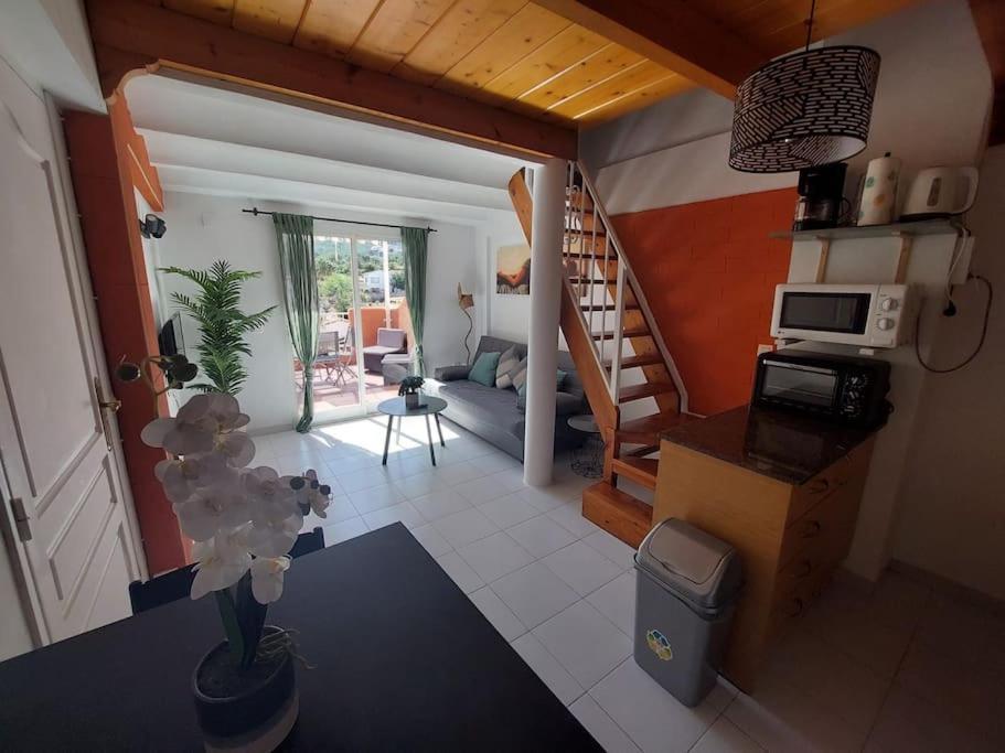 Studio Tipo Loft Con Vista Al Montgo Dénia Exterior foto