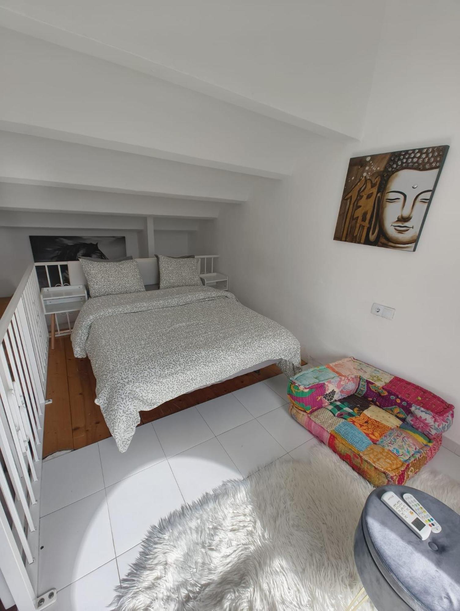 Studio Tipo Loft Con Vista Al Montgo Dénia Exterior foto